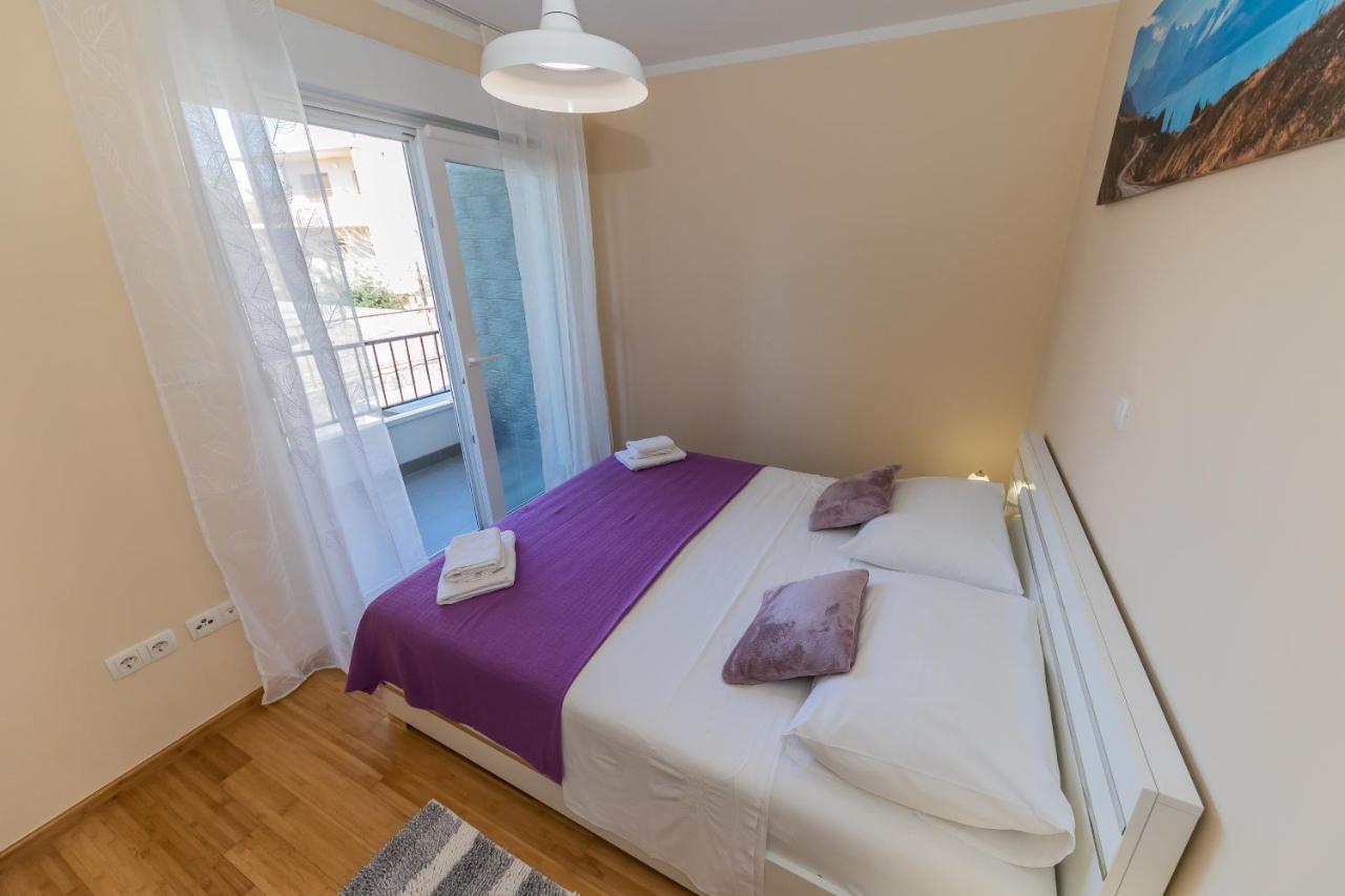 Maryann Apartment Kastela Bagian luar foto
