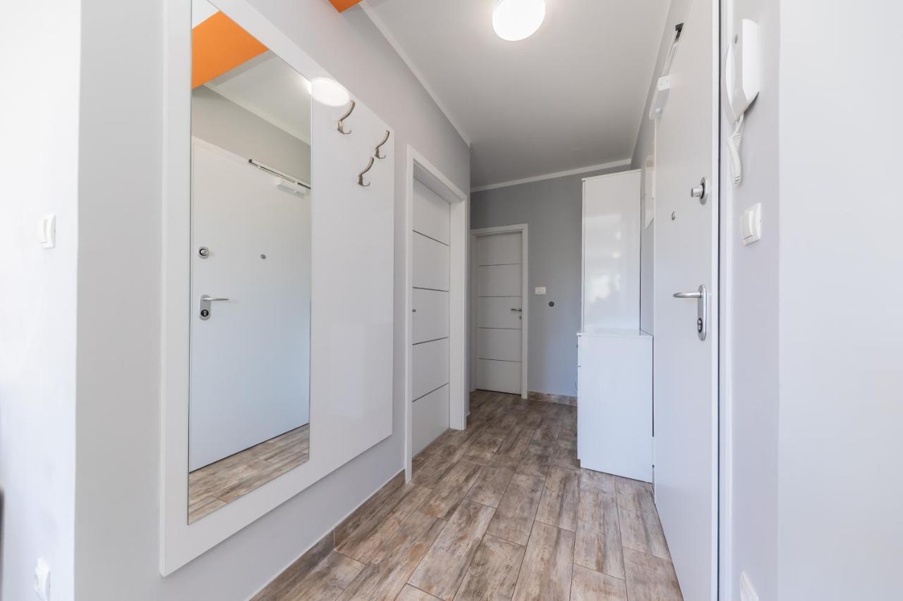 Maryann Apartment Kastela Bagian luar foto